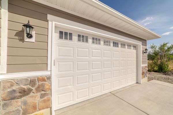 Cost of Garage Lifting in Rocklin